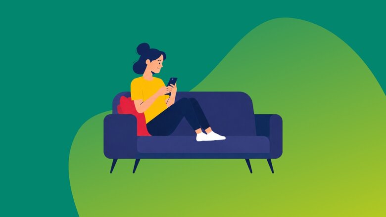 Illustration: Frau sitzt auf Sofa und hält Smartphone in der Hand