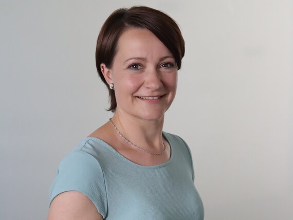 Portraitbild von Adina Voit